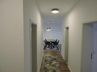 Modern 122 m Apartment in Gjakova - 4