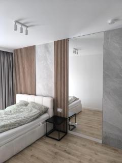 Apartament Neonowy II Częstochowa Darmowy Parking - 5