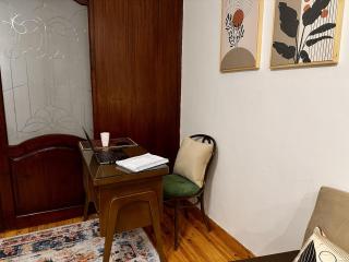 Vintage Charm, 3BR in a Compound near Arkan - only families & single travelers - 1