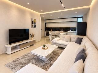 Nova Apartment - 1