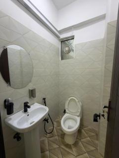 Monarch Suites - 6
