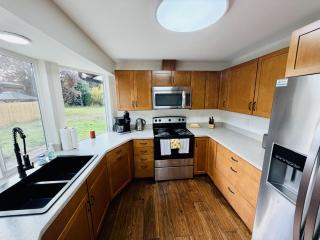 Pet Friendly Farmhouse on 2.5 Acres - 6