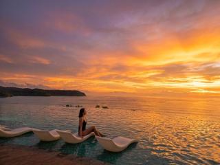 Sky Villa Thirty-Two - Seaview with Private Beach - 0