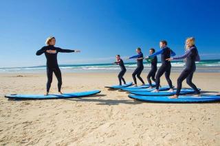DADA SURF HOSTEl - 1