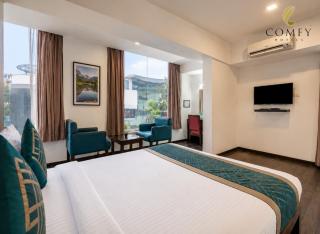 Comfy Business Hotel - 7