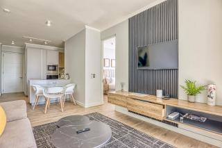 The Ellipse Vista Executive Suites Waterfall - 2