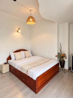 Cozykeyz 2BHK apartment with balconies near swayambhu - 2