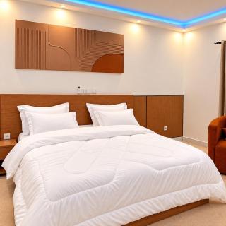 Luxurious Home - 4