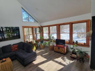 Green Country Home ~ Hot Tub ~ Privacy - 8