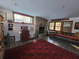 Green Country Home ~ Hot Tub ~ Privacy - 2