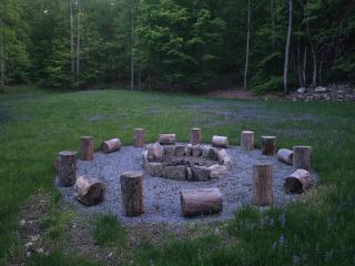 Green Country Home ~ Hot Tub ~ Privacy - 1