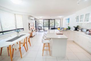 Waterfront Apt Maroochy River - 4