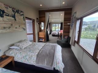 In8 DESiGN HUB Rural Retreat, Lumsden - 5