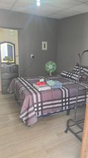 Hostal Santaneco - 9