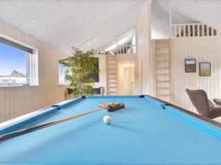 5 star holiday home in Henne - 4