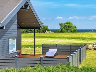 Coastal Home with Spa and Sauna - 6