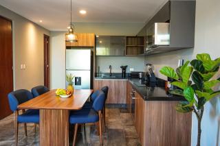 Chic 1BRPrivate Balcony Sauna, Gym & Wifi - 1