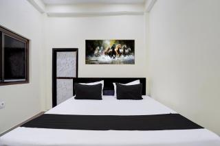 Spot On Highway Guest House - 8