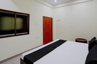 Spot On Highway Guest House - 2