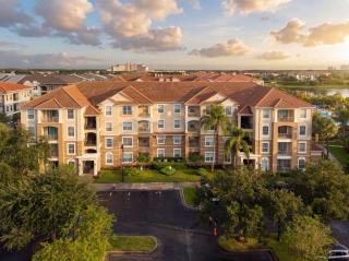 3BR Vista Cay Conventions Parks and Orlando Fun - 6
