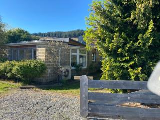 Charming Stone Cottage in Clyde - 0