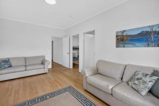 9 Barbara Street Port Elliot Near Horseshoe Bay & Greenbay - 3