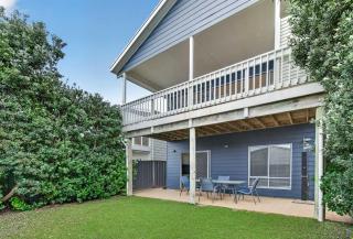 9 Barbara Street Port Elliot Near Horseshoe Bay & Greenbay - 1
