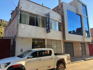 Zaara Hotel - 4