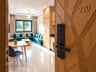 Modern Nest 5 Min to Airport - 5