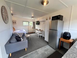 Greenlane Tuis Nest - 5