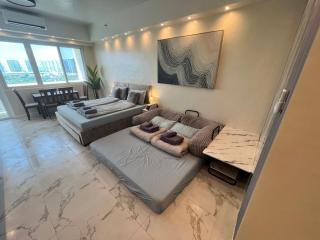 La Mirada Deluxe Suites with Oceanview - 9