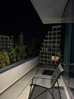 Lake View Cozy Apartment - 3