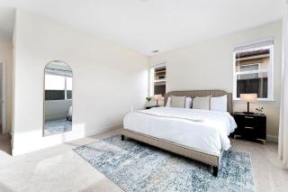 Spacious 4BR Sparks Home Near Golden Eagle Fields - 3