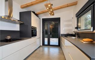 Lovely Home In Lovinac With Sauna - 5
