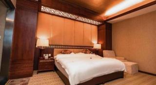 Golden Spring Hotel Lijiang - 9
