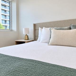 Downtown SLC Studio King Bed Free Parking - 8