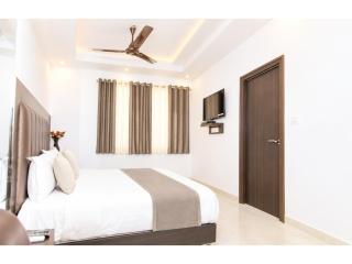Urban Royale RJ Charbagh Lucknow - Premium Comfort Stay with Restaurant & Parking Near Charbagh Railway Station, Aminabad & Lucknow City Centre - 4