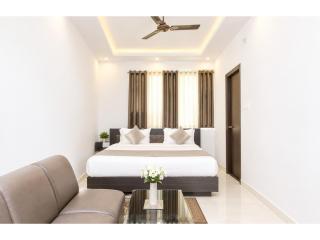 Urban Royale RJ Charbagh Lucknow - Premium Comfort Stay with Restaurant & Parking Near Charbagh Railway Station, Aminabad & Lucknow City Centre - 8