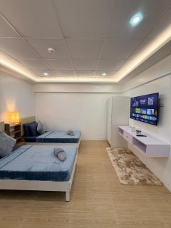 FortResidences Hometel Unit 203 - 7