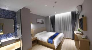 Shell Hotel Shanghai Normal University Hongcao Road Metro Station Guiping Road - 1