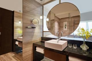Courtyard by Marriott Hong Kong - 8