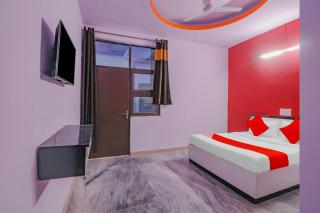 Hotel O Primrose Hotel's Near Noida Sector 76 Metro Station - 0