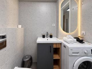 Luxury stay in Comfort City Apartments - 4