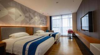 Borrman Hotel Shaoguan Nanxiong Rt-Mart - 1