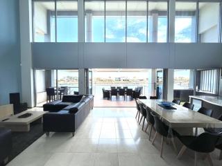 Sea Breeze Waterfront Retreat – Spacious 6-Bedroom Holiday Home on Wallaroo Marina - 0