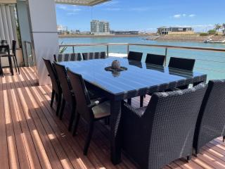 Sea Breeze Waterfront Retreat – Spacious 6-Bedroom Holiday Home on Wallaroo Marina - 7