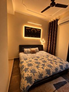 2bhk Cozy stay at jagatpura - near airport - 8