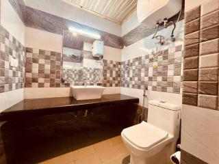 The Manali Castle cottage - A Luxury Stay #Parking #MountView - 2