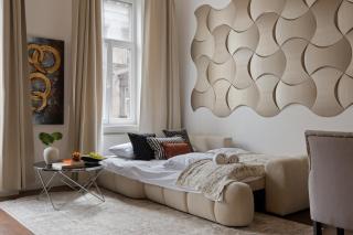 Designer Loft by Opera House, Cozy Artsy Hideout - Budapest - 3