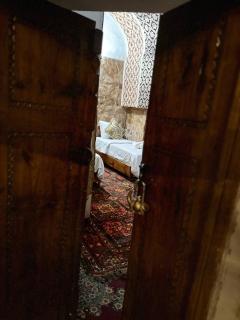 Mehtar Anbar MADRASAH Boutique - 9